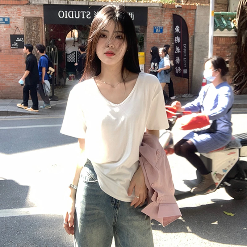 XGLMC白t恤女短袖V领高弹夏季2025年大领口宽松显瘦内搭纯色上衣