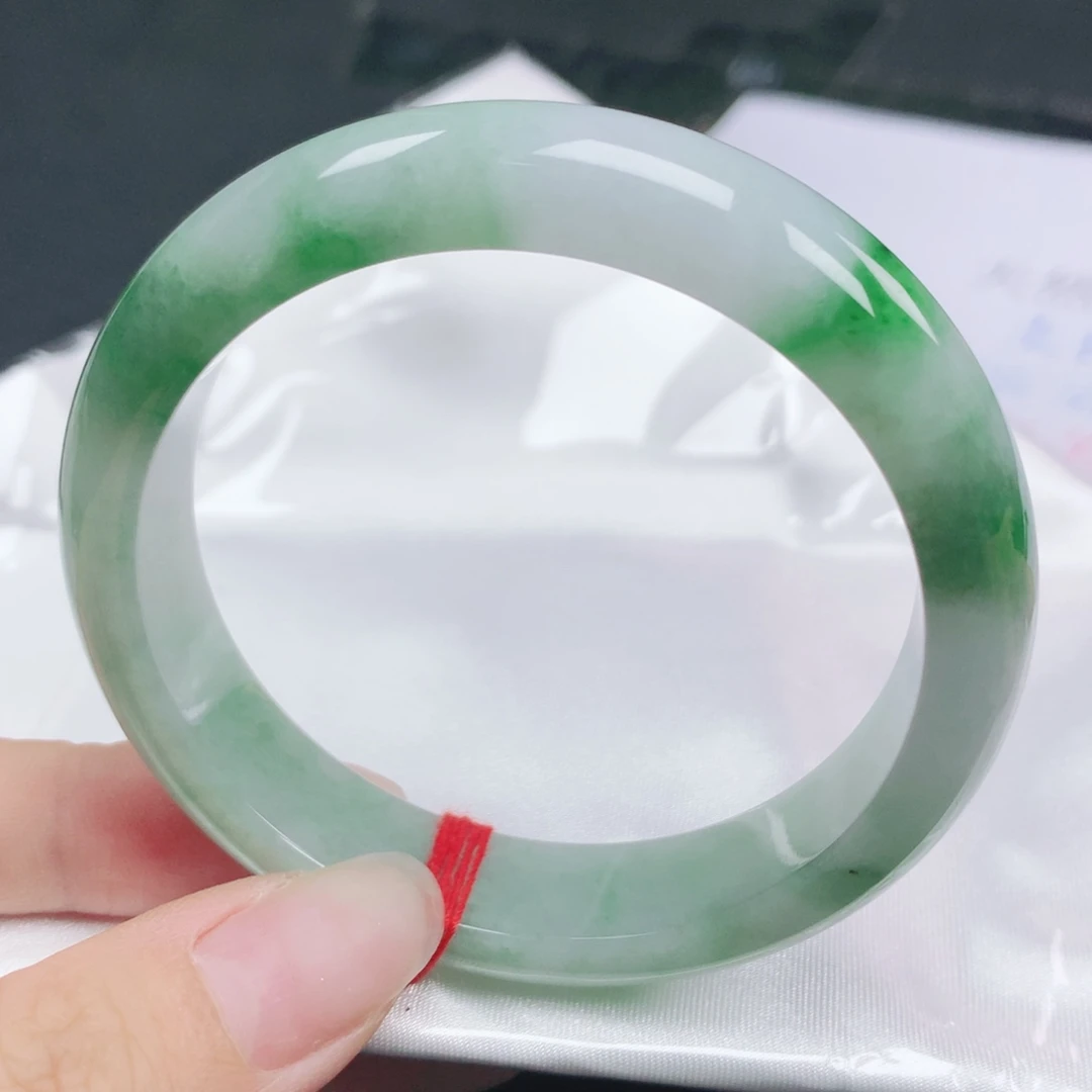 翡翠未镶嵌手镯翡翠55.6辣阳绿花正圈