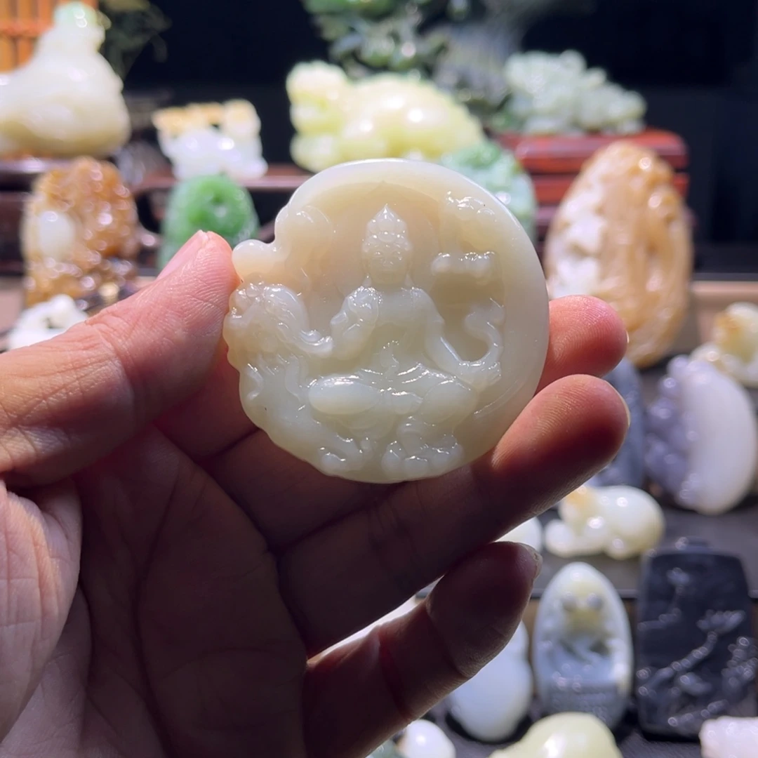 和田玉未镶嵌挂件