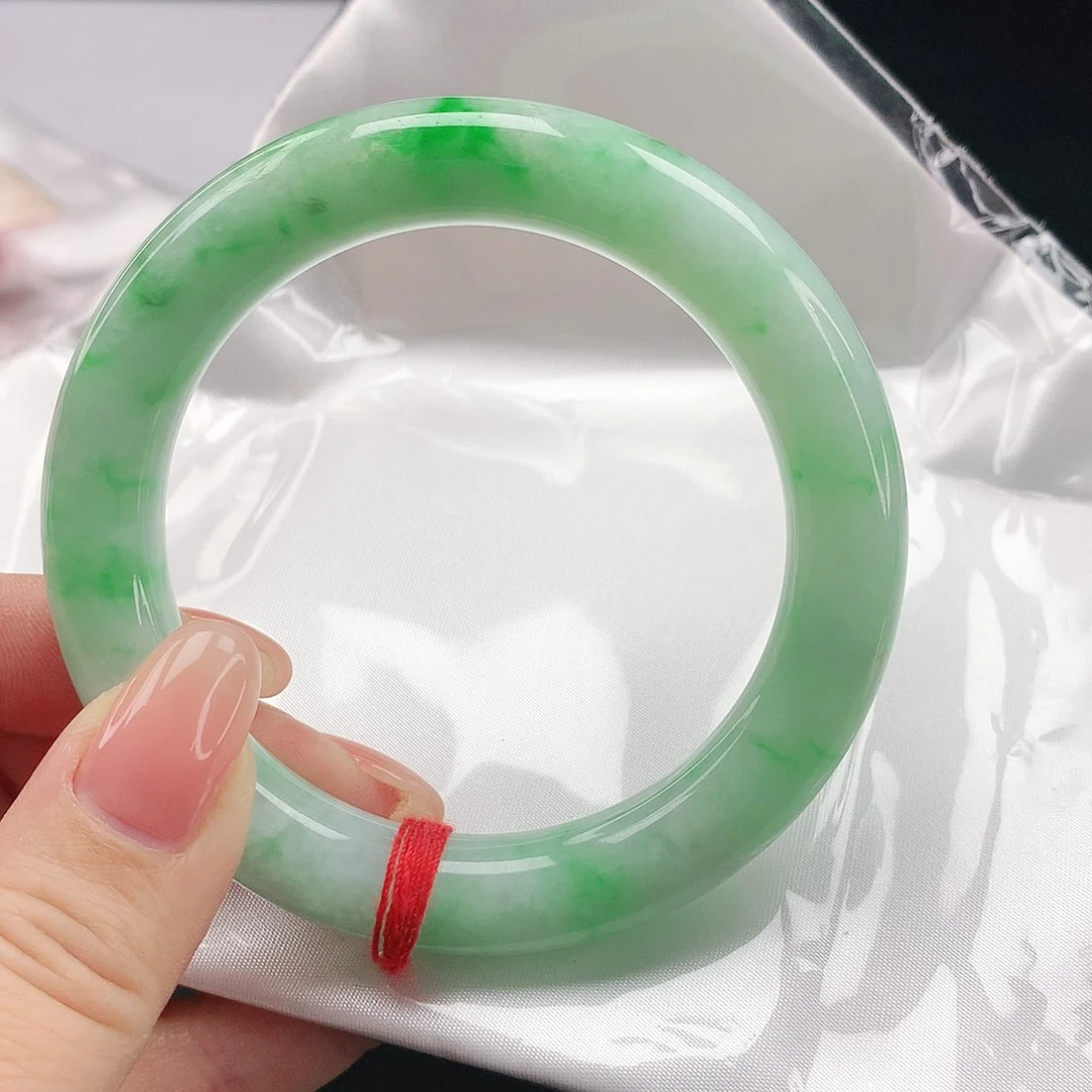 翡翠手镯未镶嵌木*羽翡翠074