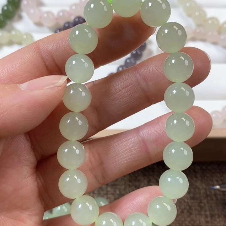 和田玉手串未镶嵌微**暖