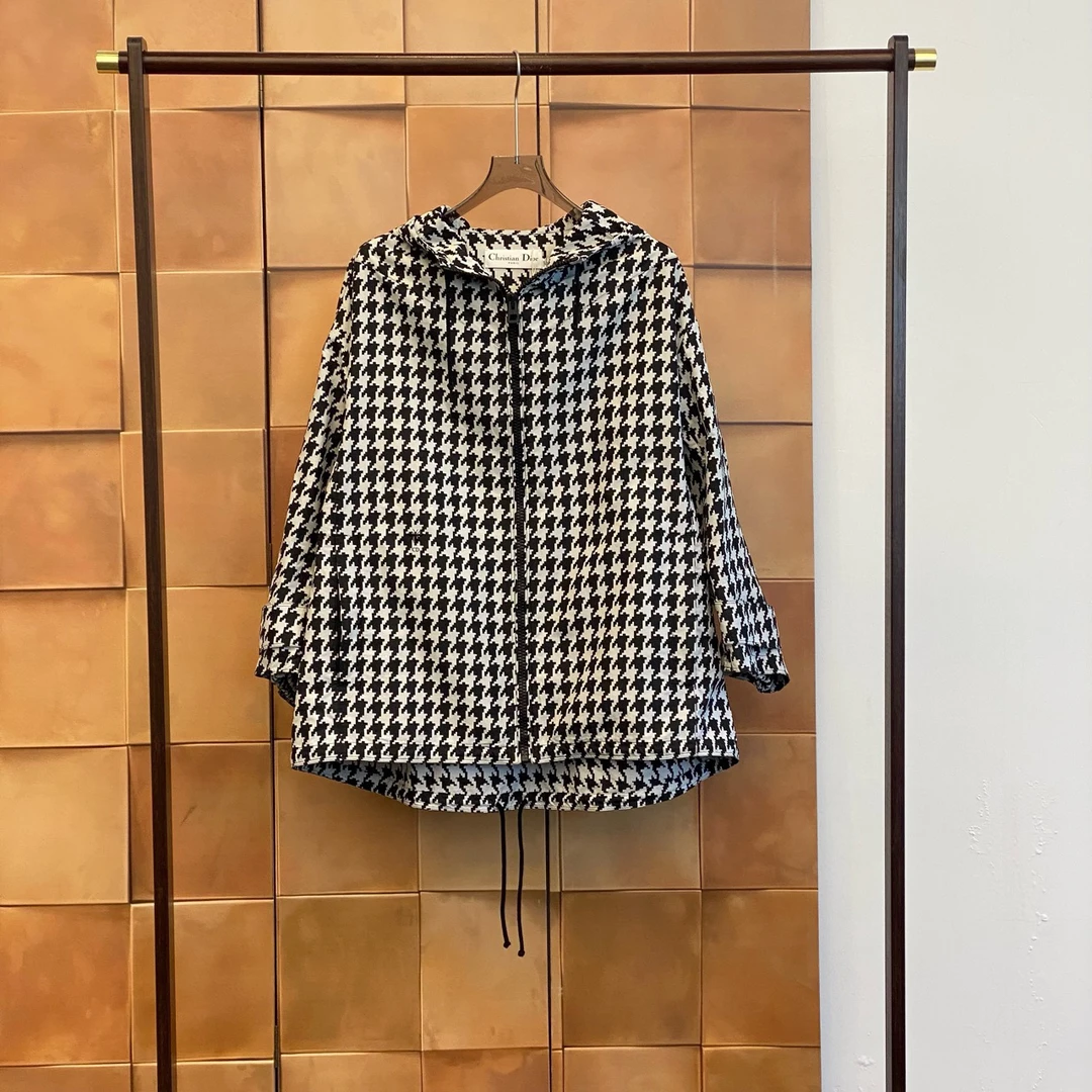Dior 爆款黑白千鸟格标语logo冲锋衣/xs码/全新带吊/27858