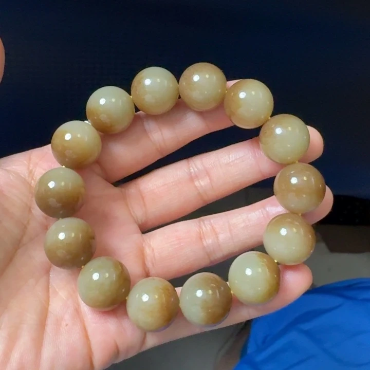 和田玉未镶嵌颈饰糖白聚宝盆16