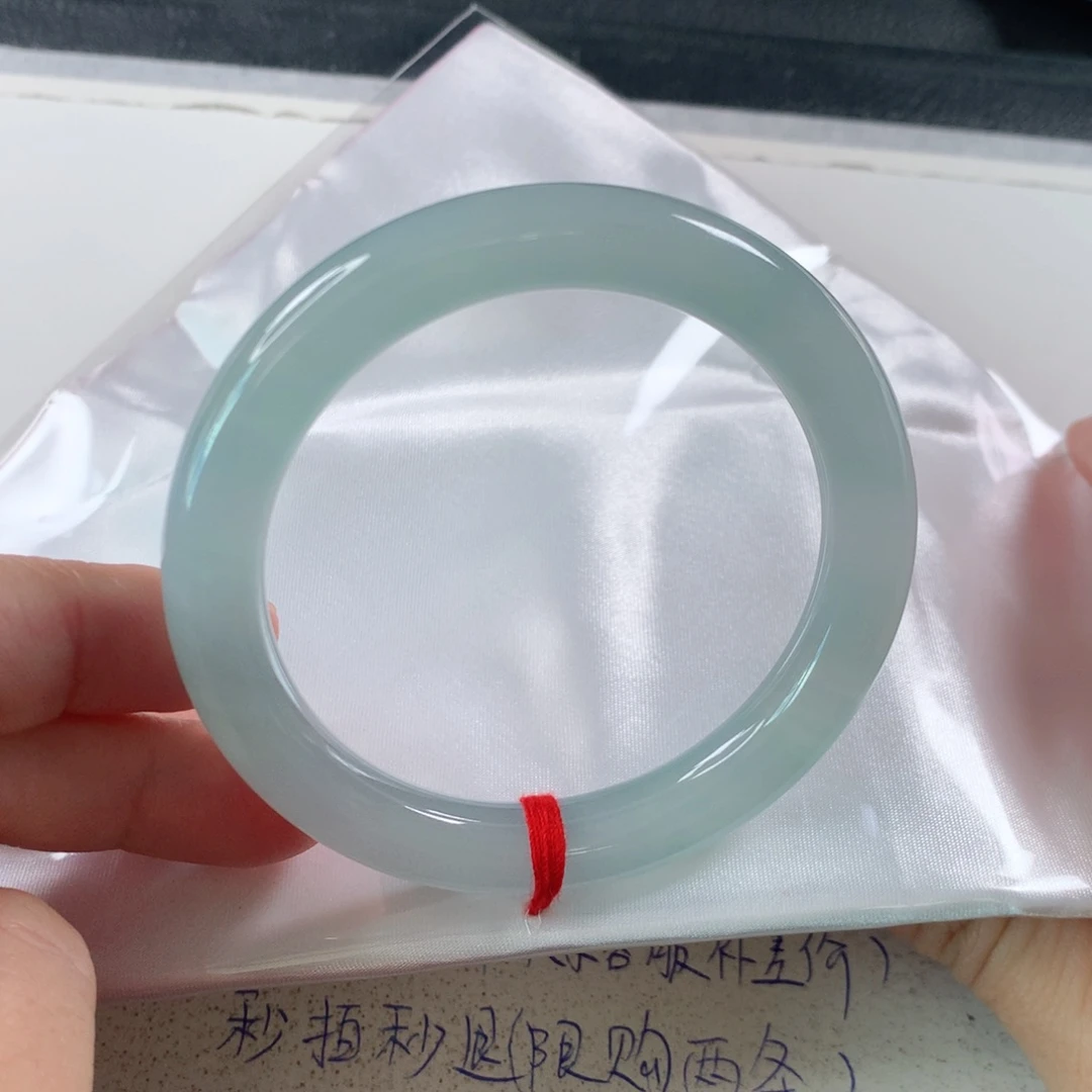 未镶嵌手镯（圆镯）翡翠风*