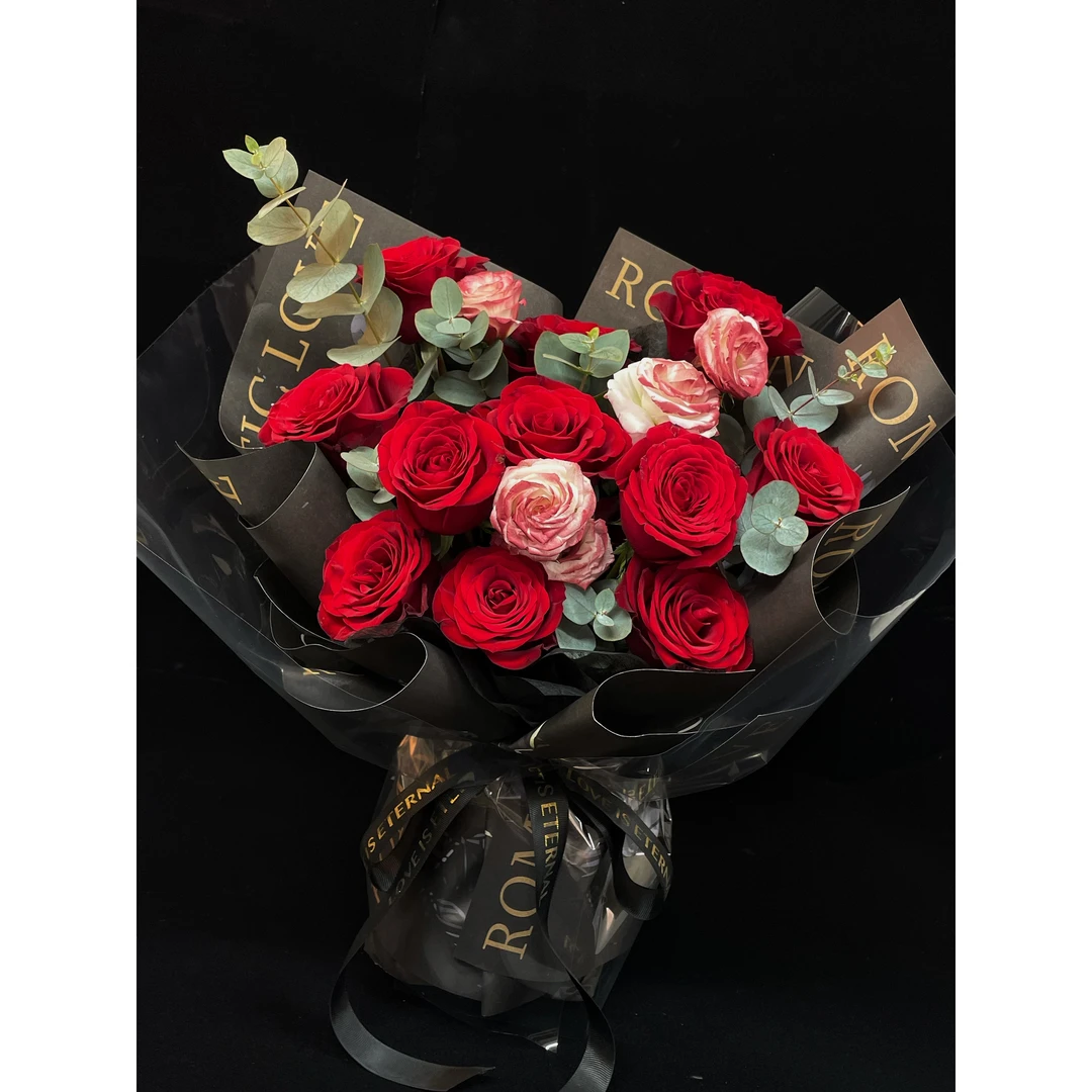 双面印刷甜心花漾油画风花束包装材料花艺鲜花花束牛皮包花纸