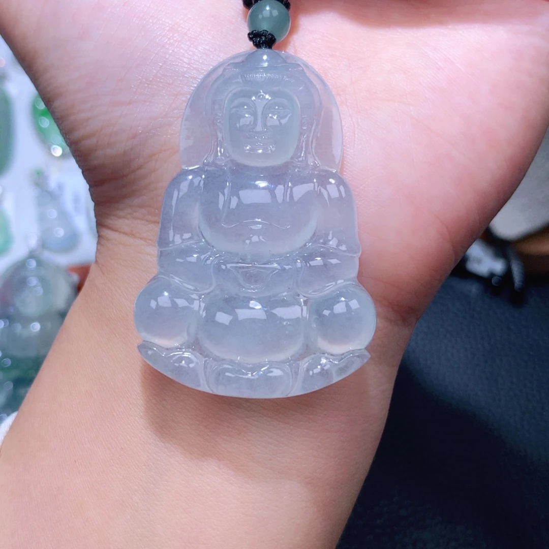 颈饰未镶嵌翡翠观音
