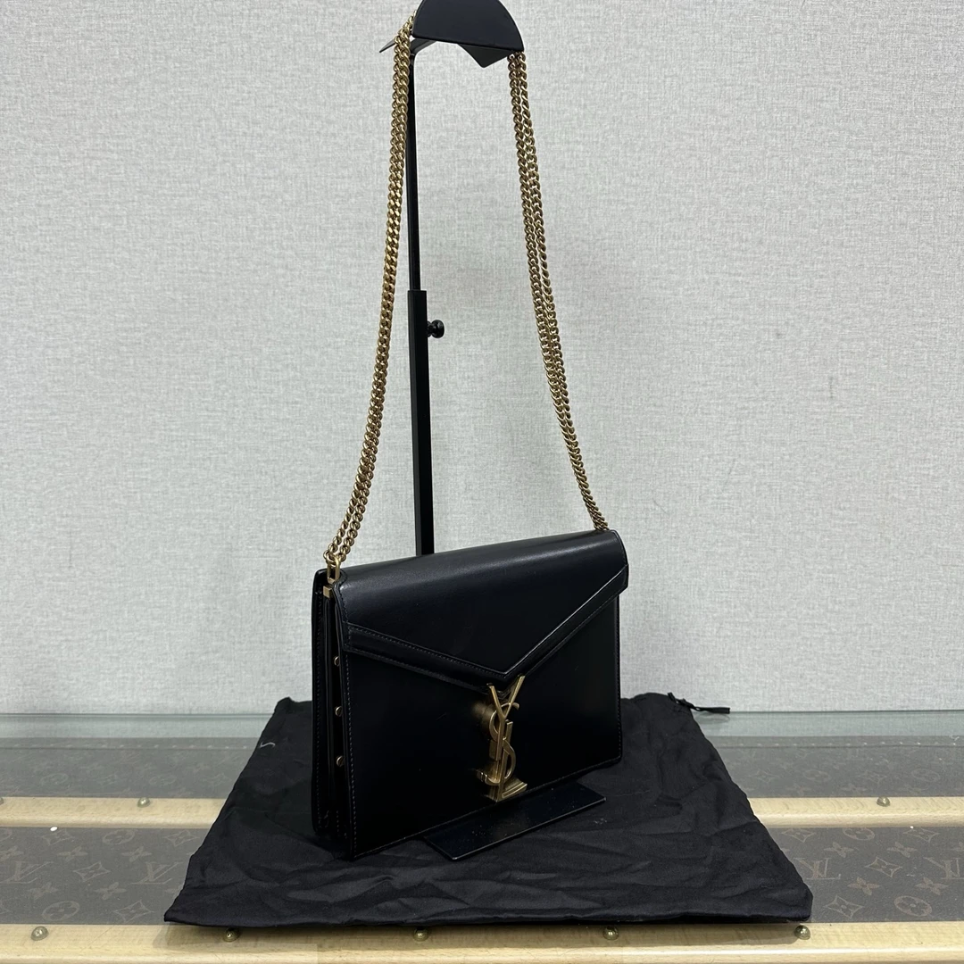 95新 YSL/圣罗兰 Cassandra系列金标logo黑金单肩包 82361