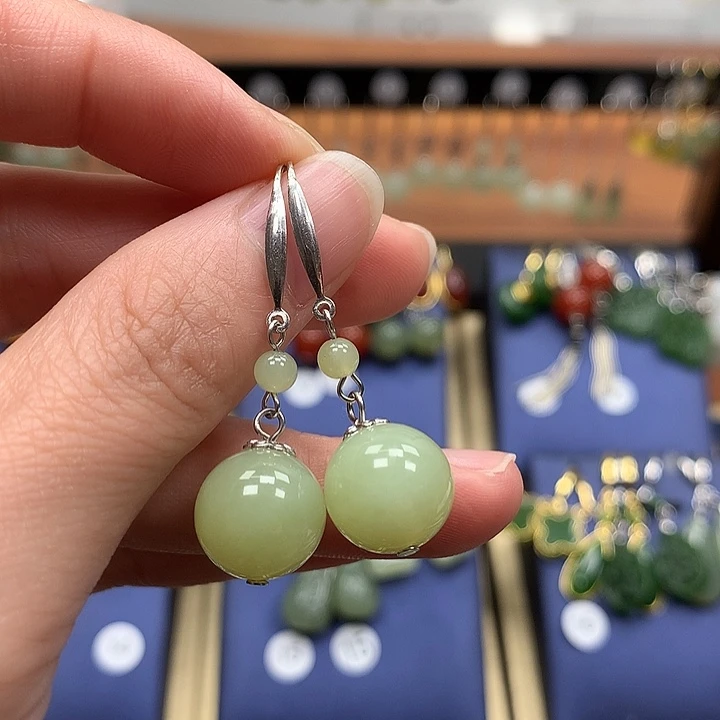 和田玉银S925镶嵌耳饰12左右黄口