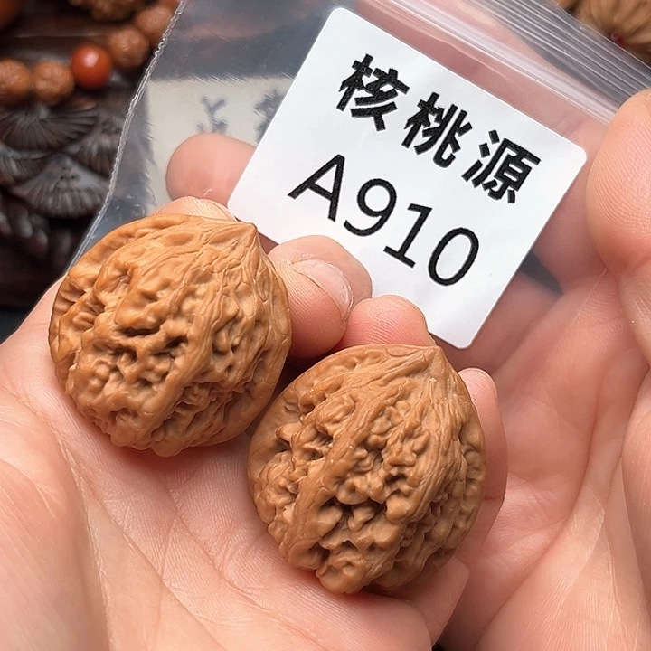 文玩核桃吊坠凤凰台35