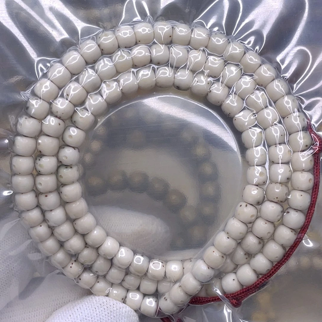 星月菩提吊坠5x6半壁留白108