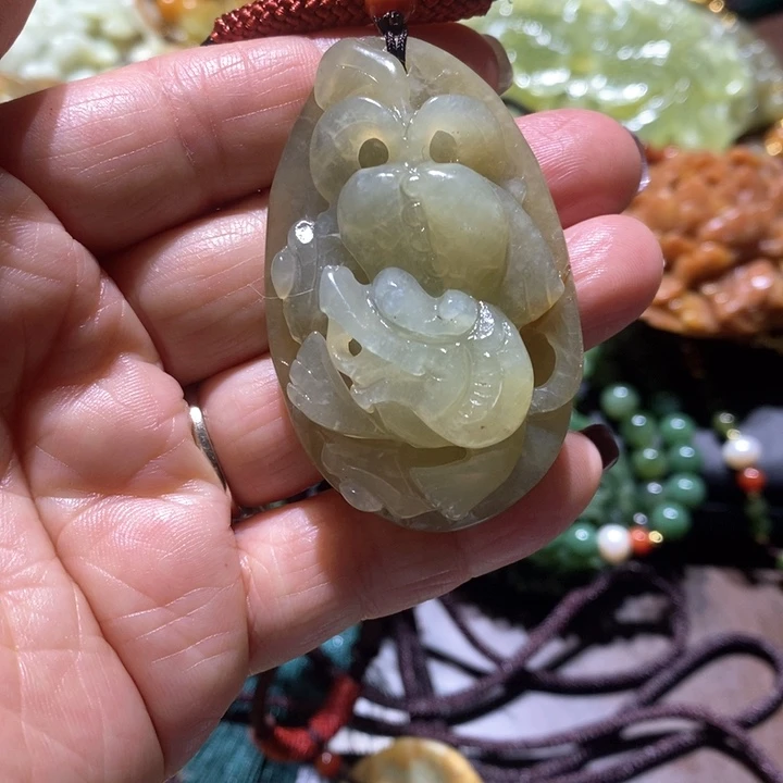 岫玉毛衣链未镶嵌