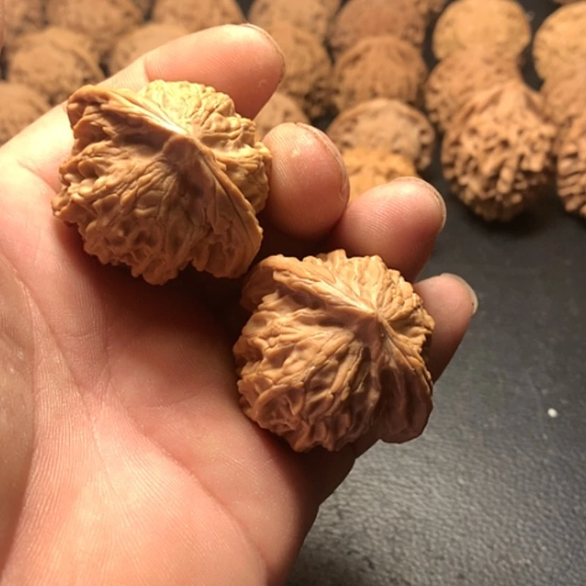 【闪购商品】把件文玩核桃罗***山野生
