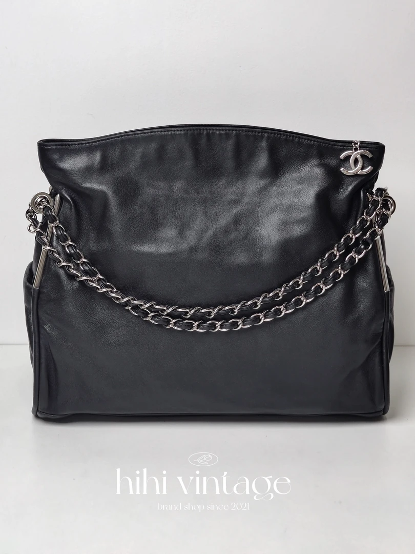 95新 Chanel/香奈儿 07A 黑银羊皮银杆hobo单肩包 11开 二店