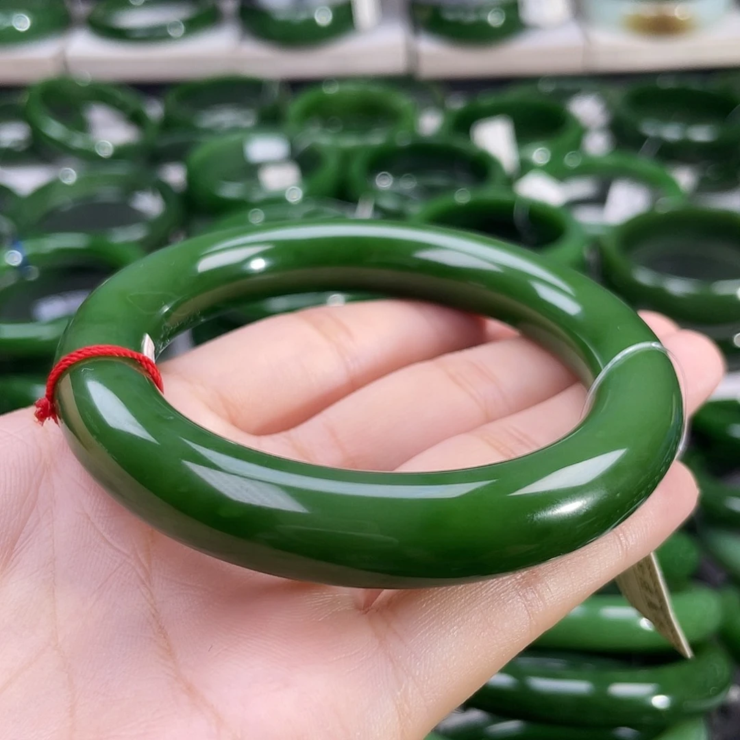 未镶嵌手镯和田玉（碧玉）