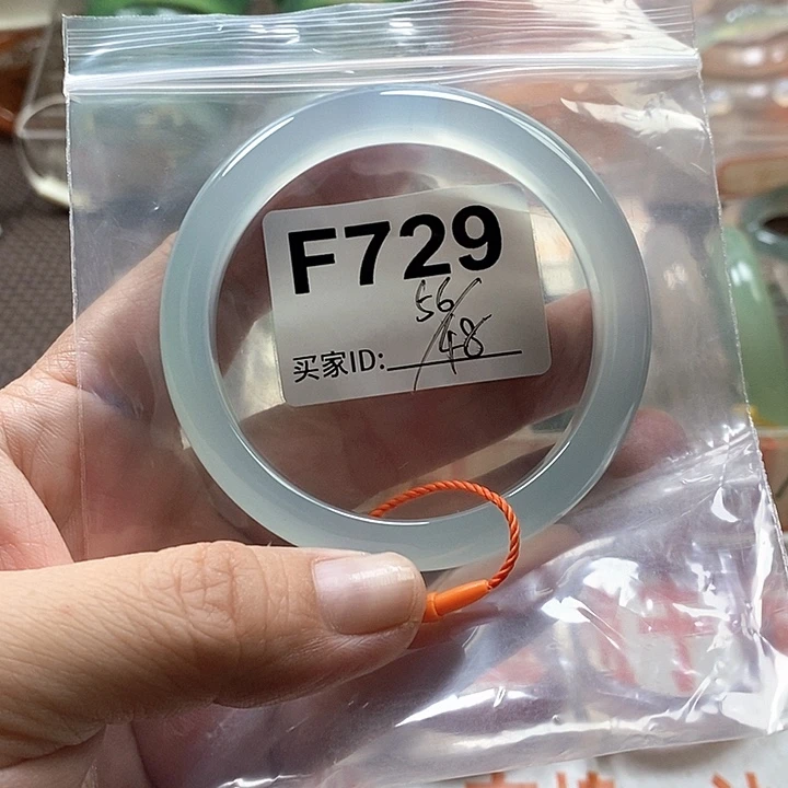手镯玛瑙/玉髓未镶嵌