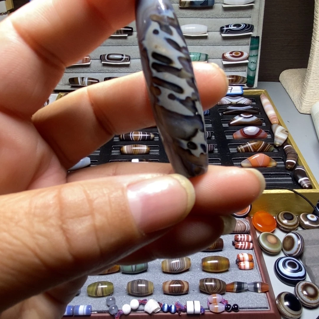 y***9玛瑙/玉髓合金珠宝半成品