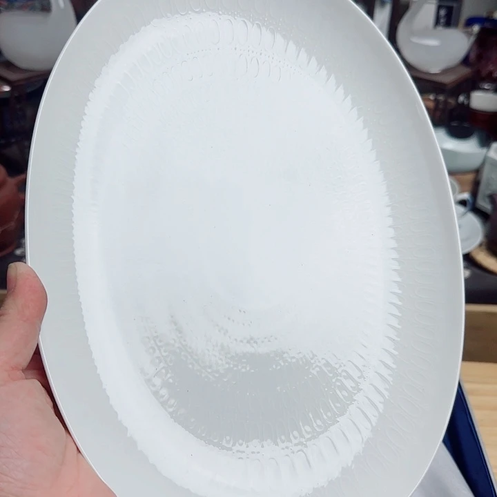 瓷片卢臣泰浮雕啊啊啊啊啊啊啊啊