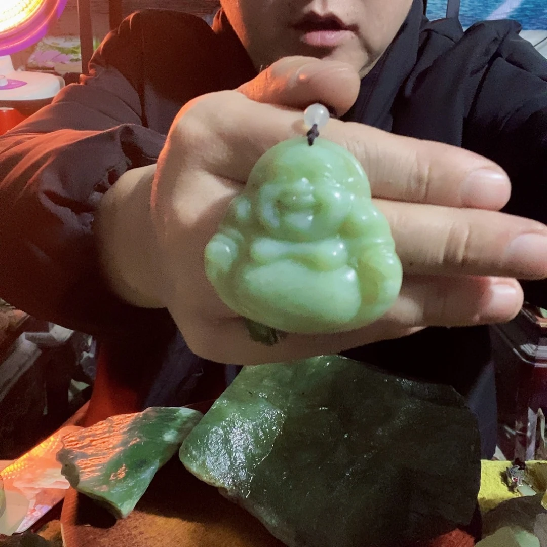 蛇纹石玉未镶嵌珠宝奇石