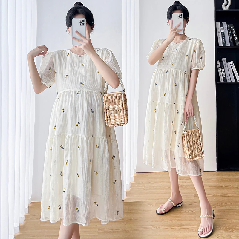 Y3349#2.21泡泡袖刺绣碎花连衣裙2025年新款温柔优雅宽松孕妇长裙