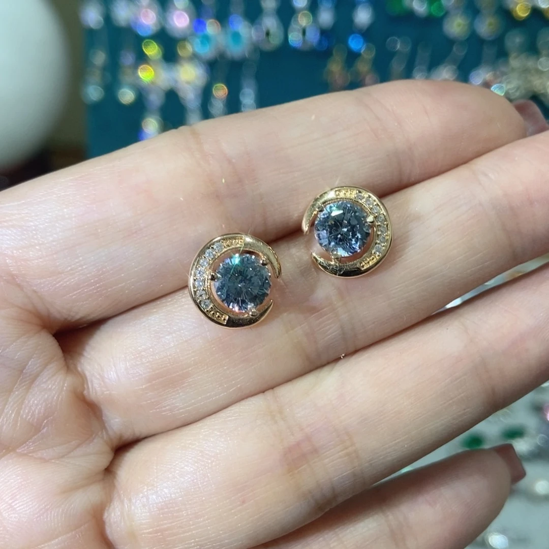 6锆石（处理）耳钉