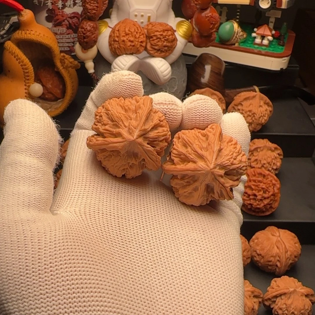 文玩核桃吊坠V262御龙37