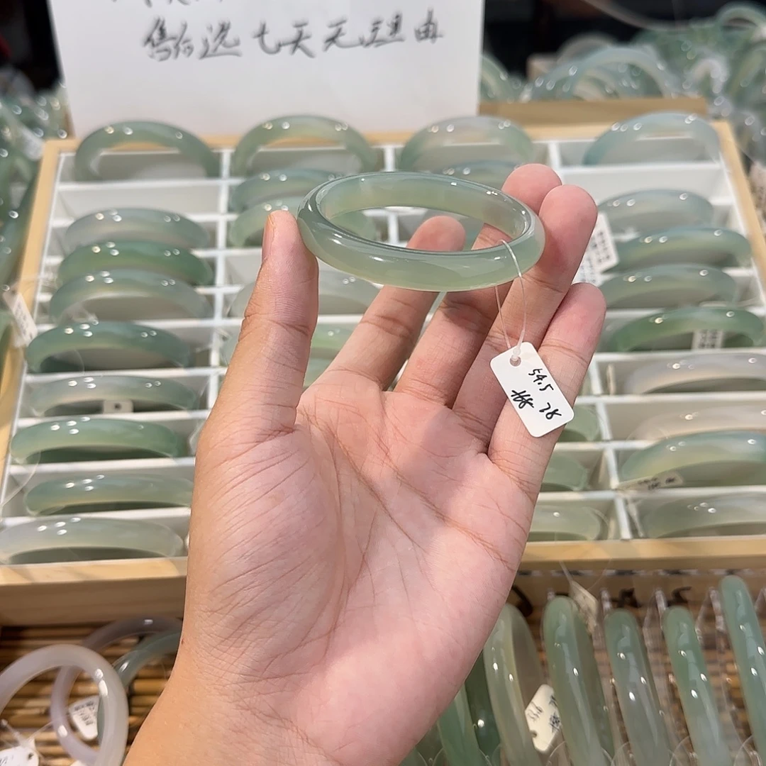 手镯玛瑙/玉髓未镶嵌圈口54.5