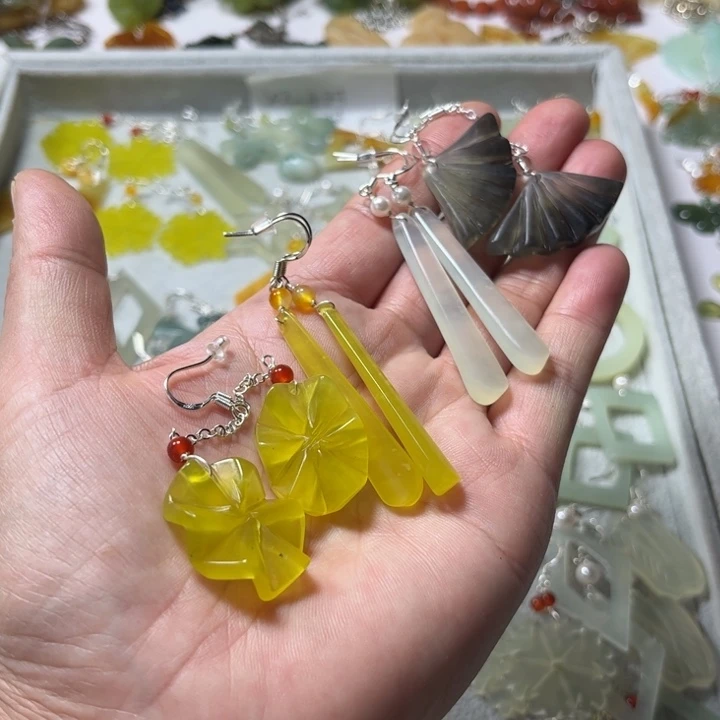 蛇纹石玉未镶嵌把件