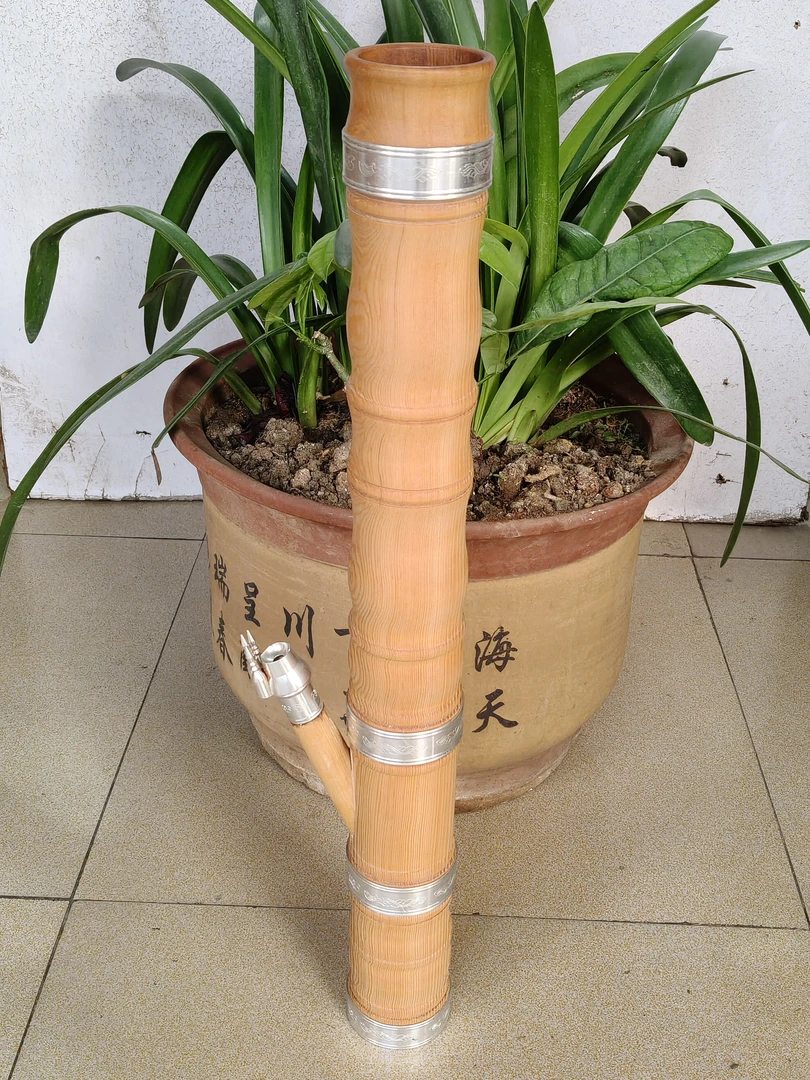 香柏花瓶型（中号）高68 外径7.5