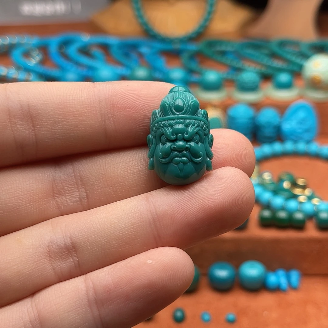 未镶嵌绿松石珠宝奇石