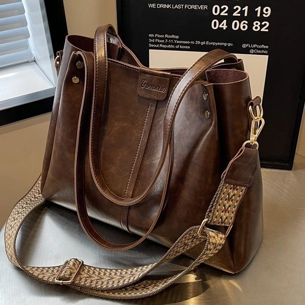 包包女款百搭气质2025新款女士爆款小众复古时尚百搭单肩手提休闲