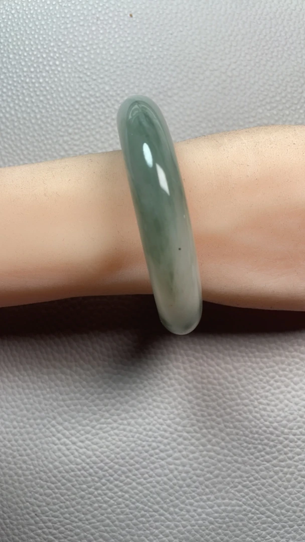 147号A-圈口61-62-天然玉石-正品保障，天山翠，冰翠，雪翠