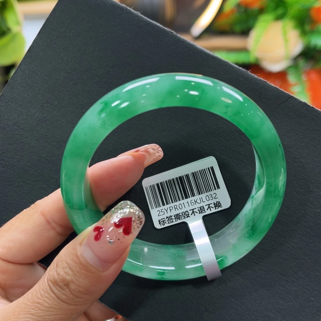 石英质玉手镯未镶嵌➕周周58