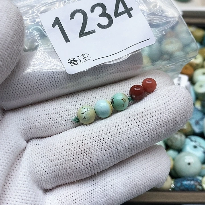 南红玛瑙未镶嵌颈饰