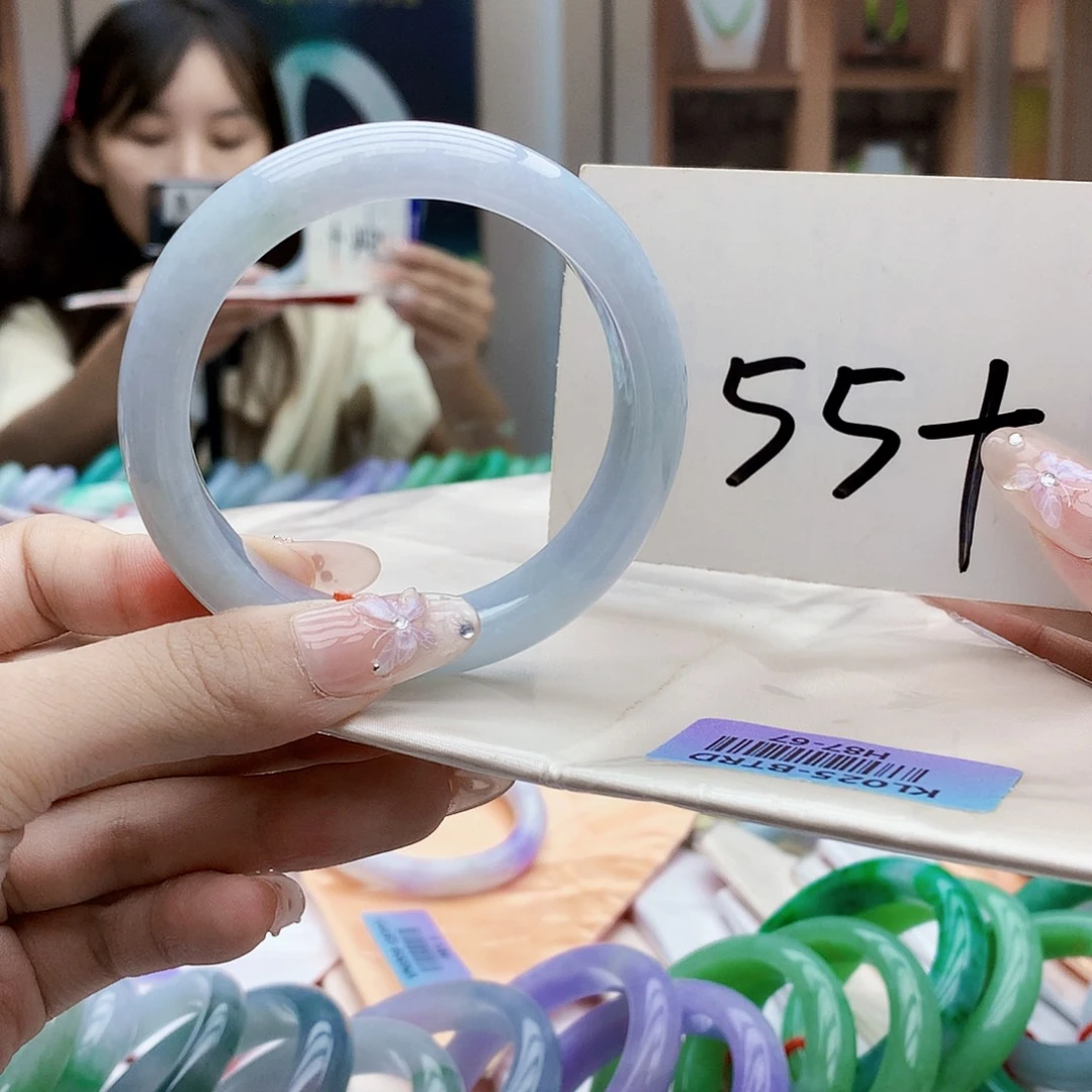 未镶嵌手镯翡翠bbbb