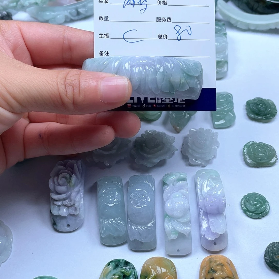项圈未镶嵌翡翠雨*