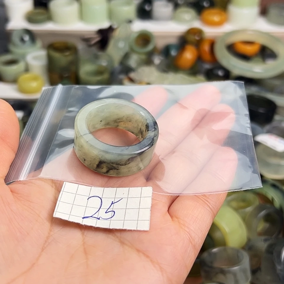 【闪购商品】未镶嵌岫玉戒指Z**z