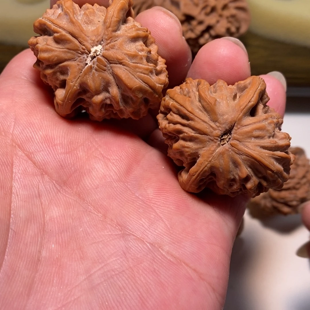 Z***松吊坠文玩核桃文玩核桃秦皇岛