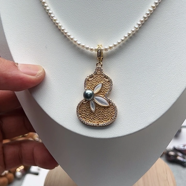 淡水珍珠钛钢吊坠(不含链)