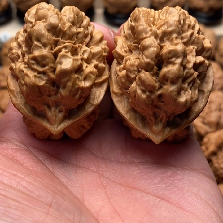 天***斩把件文玩核桃………………………………