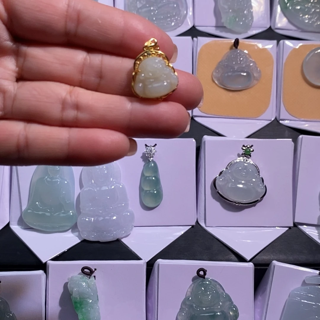 和田玉（墨玉）银S925镶嵌颈饰