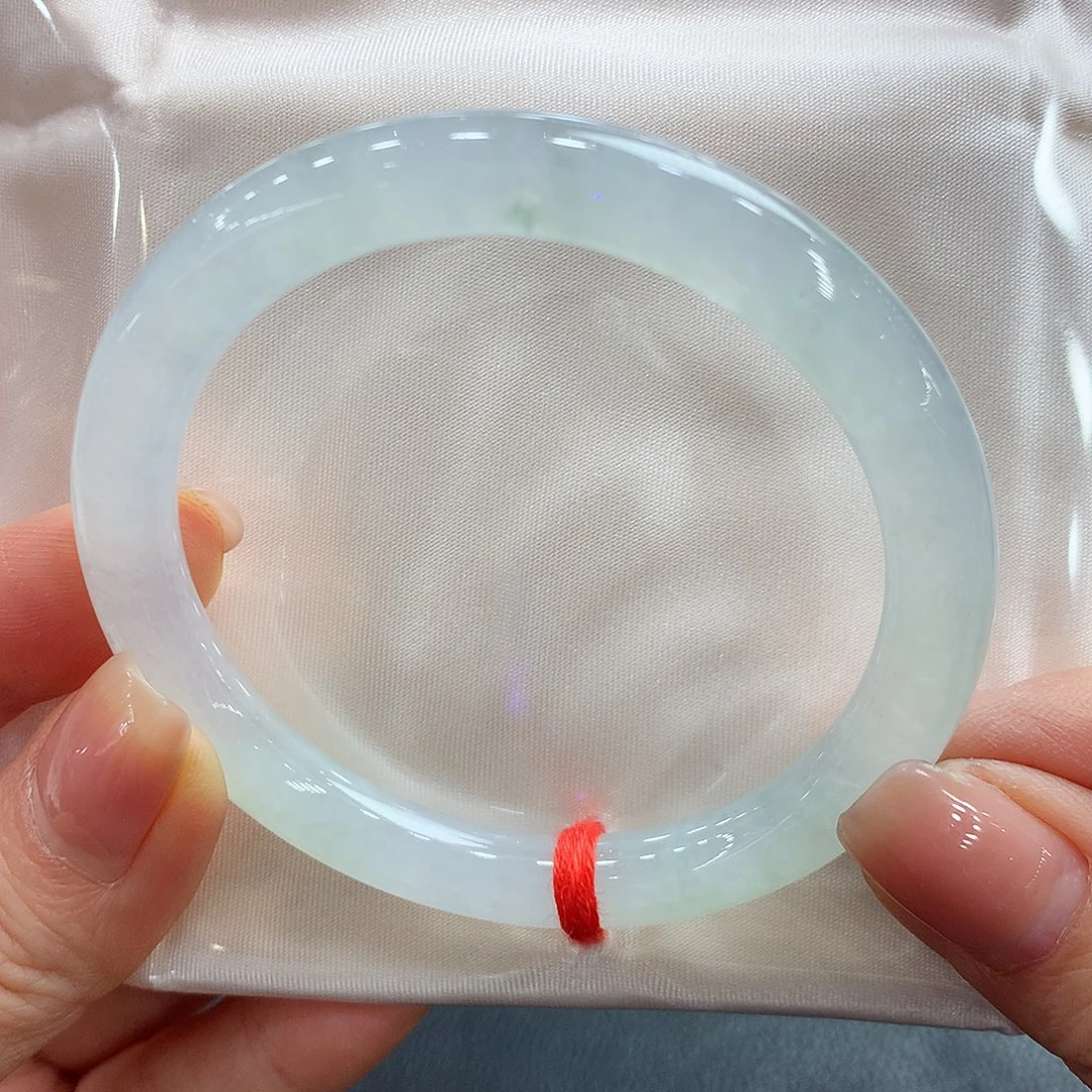 翡翠未镶嵌手镯福利54圆条两天鉴赏