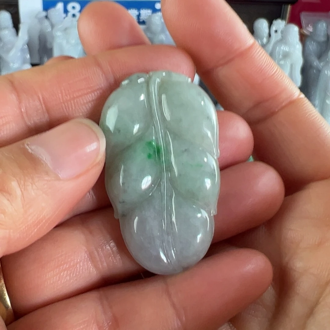 翡翠未镶嵌手镯天然翡翠叶子