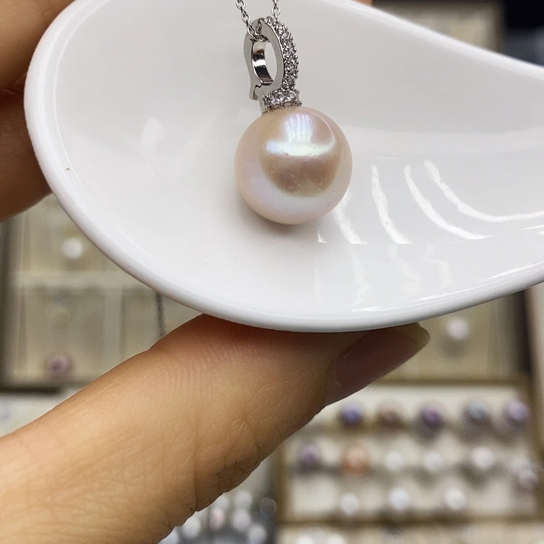 淡水珍珠颈饰合金
