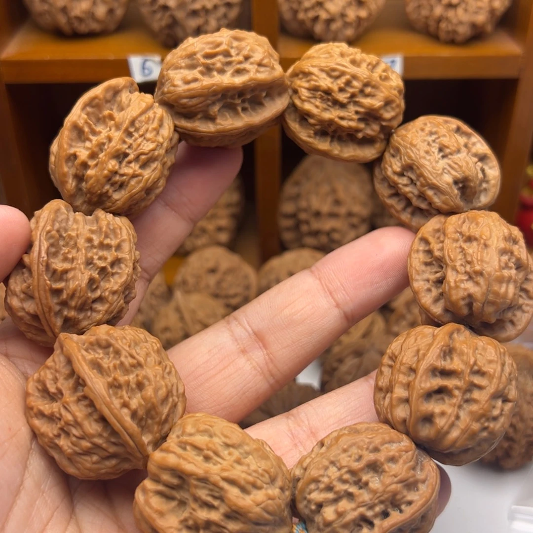 文玩核桃吊坠31尺全品野生手串