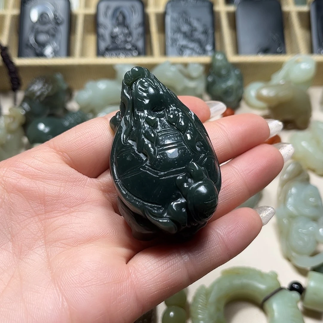 和田玉未镶嵌挂件