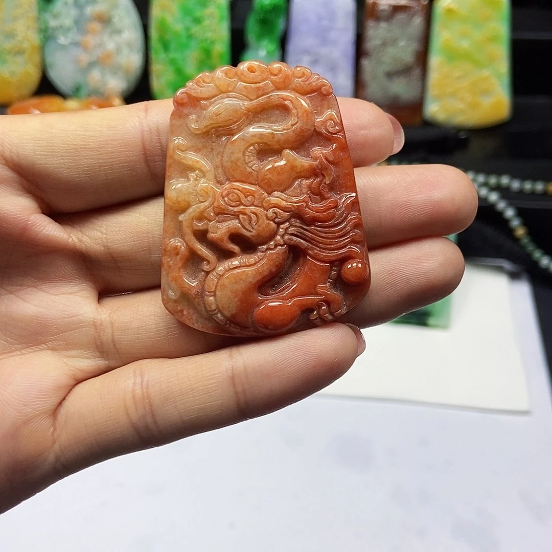 翡翠未镶嵌颈饰天然翡翠A货