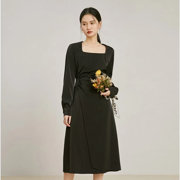 自巧小个子女装穿搭收腰显瘦气质轻奢复古设计感连衣裙 23ZQ91170