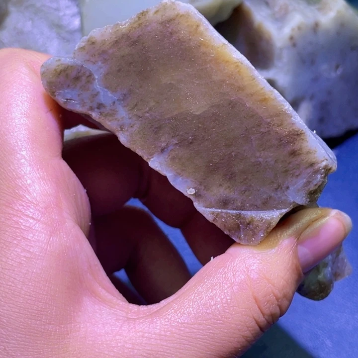 和田玉未镶嵌珠宝半成品