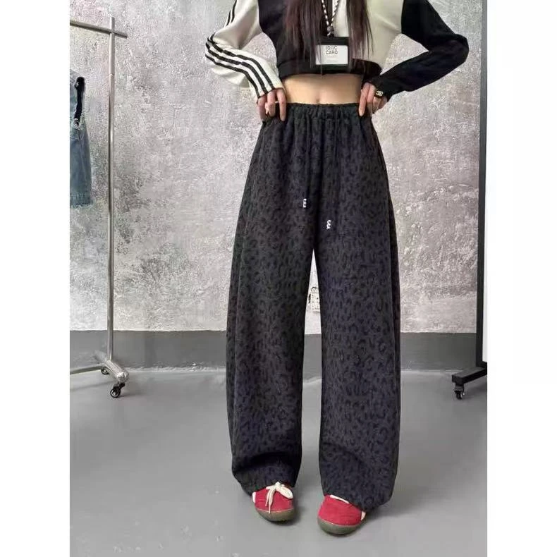 娟姐专属 新款时尚豹纹弯刀休闲裤