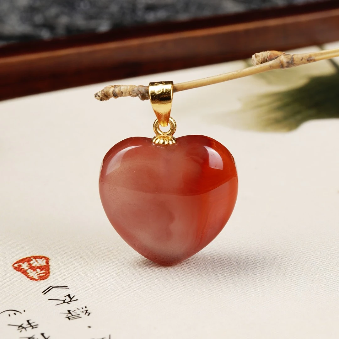 南红屁桃爱心S925银吊坠（尺寸：15*16*7mm）